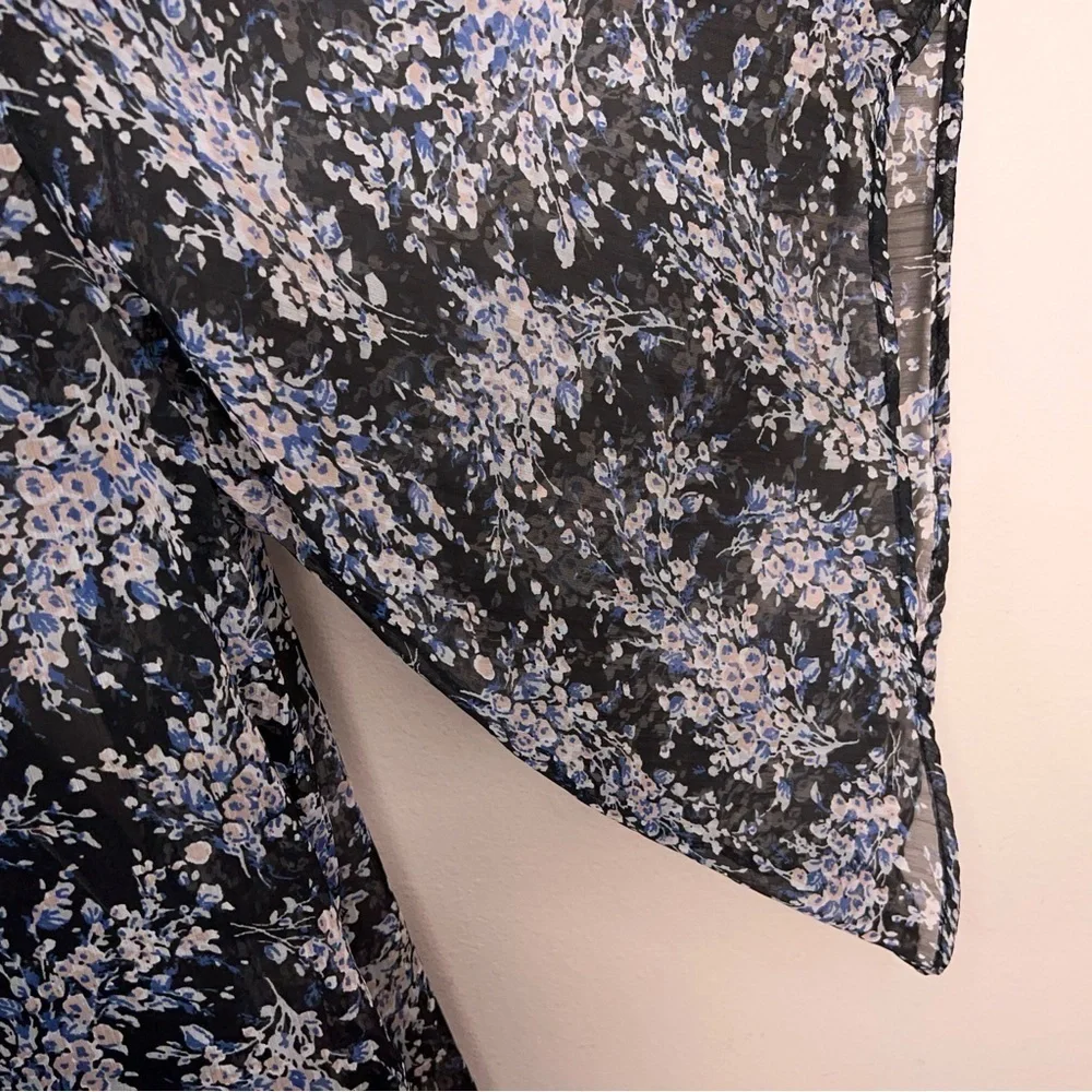 Lauren Conrad Sheer Shawl Floral Lightweight Open Front Short Sleeve